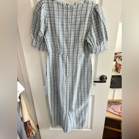 Beautiful Tweed tshirt dress only worn once in perfect condition - Picture 2 of 2